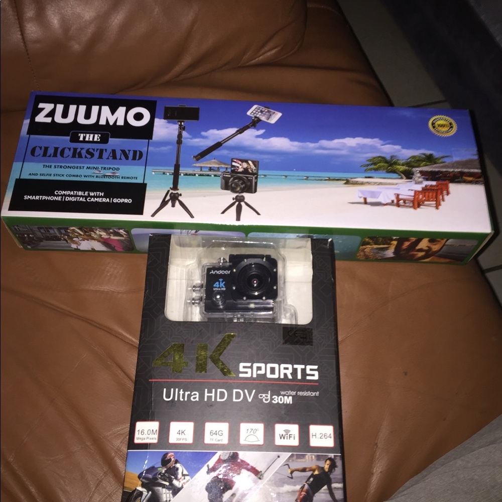 GoPro mini camera with complete set 4-K